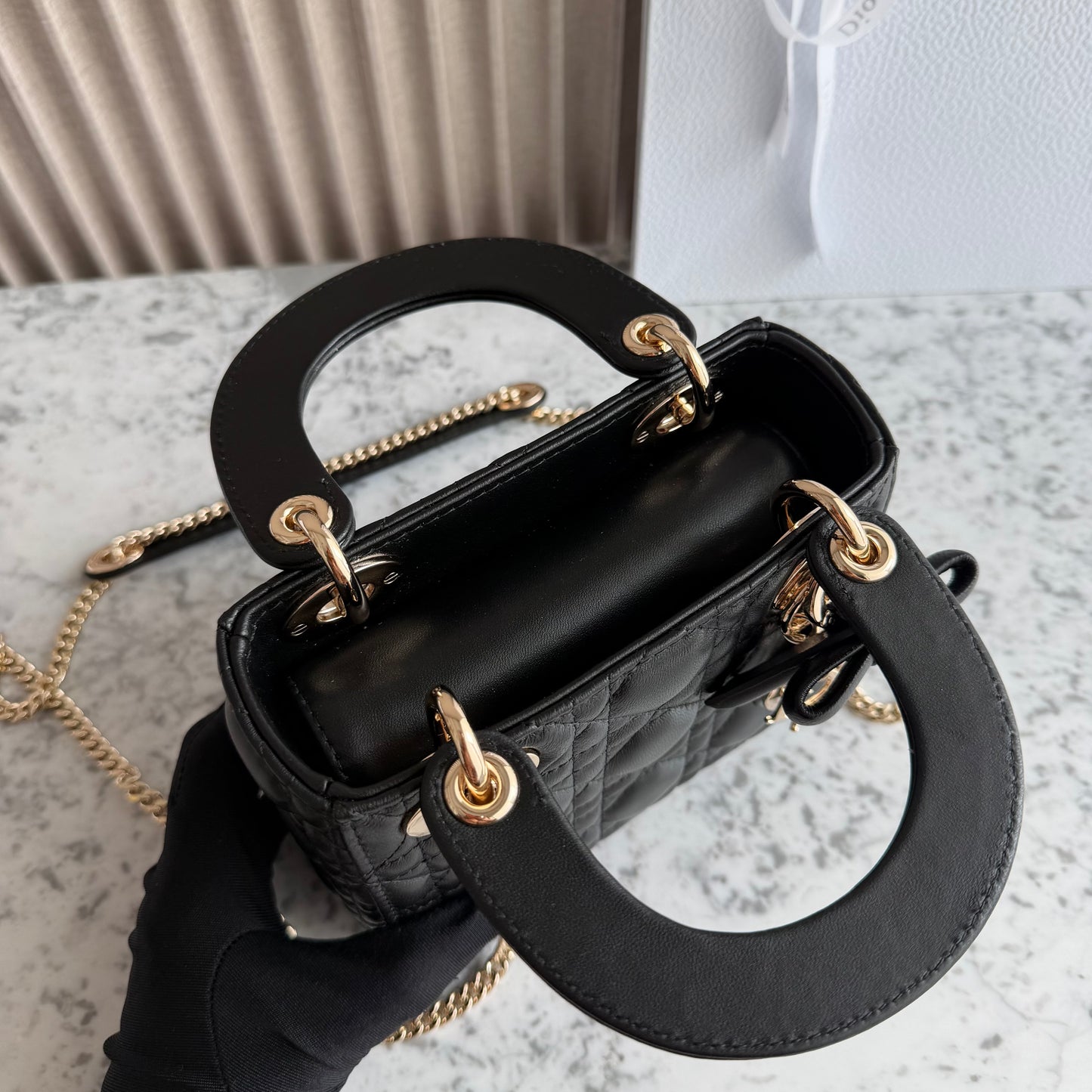 Bolso C-D-ior piel color negro