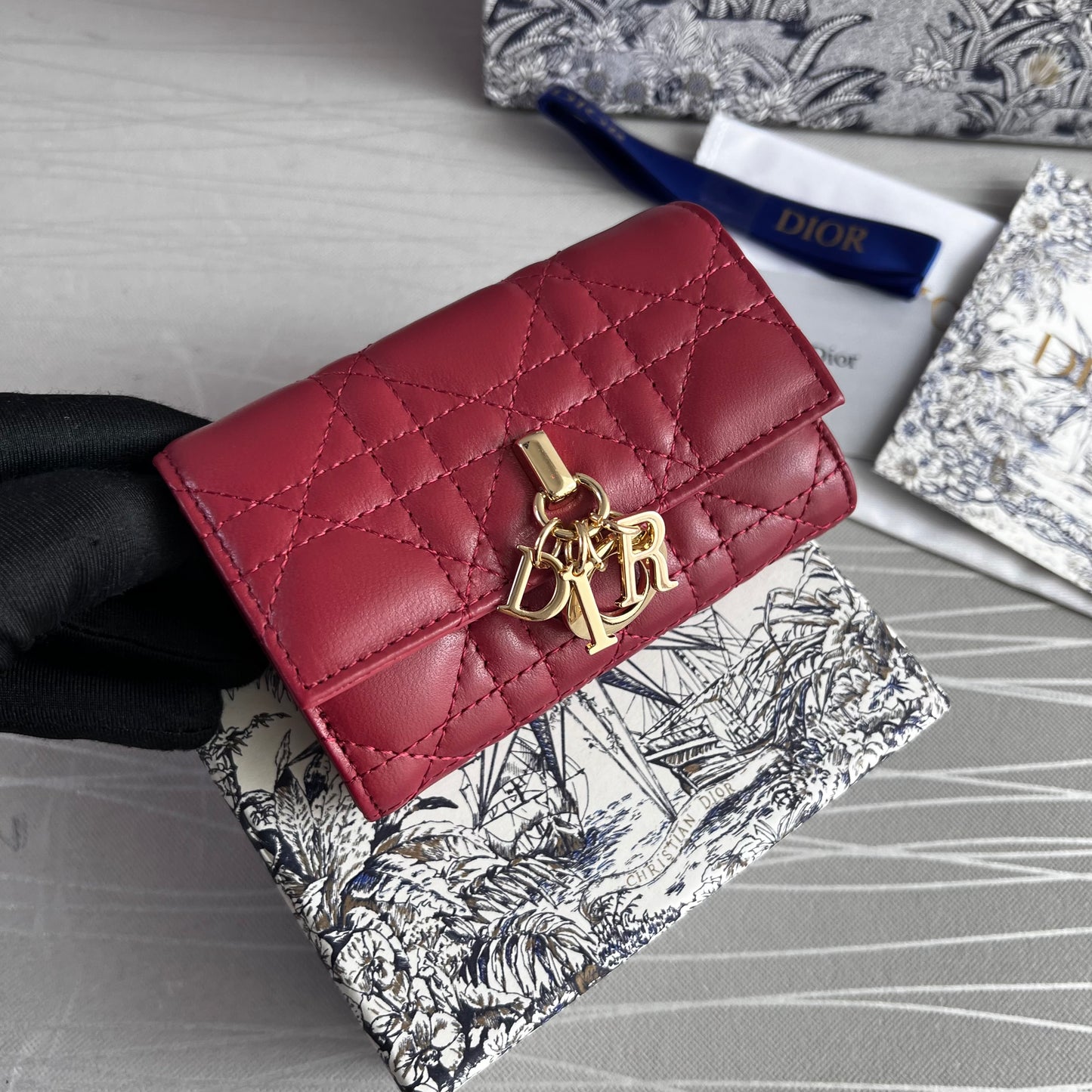 Cartera D-ior piel color rojo