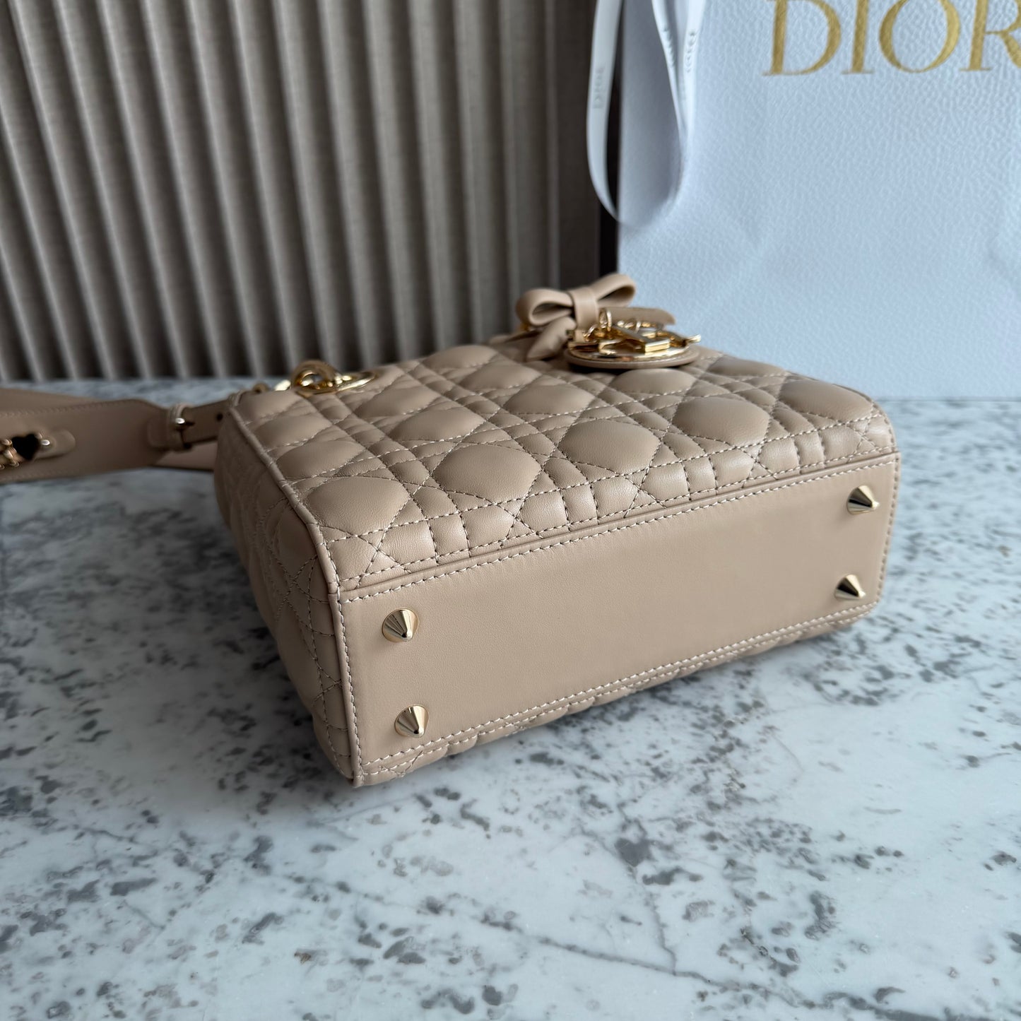 Bolso D-ior piel color beige
