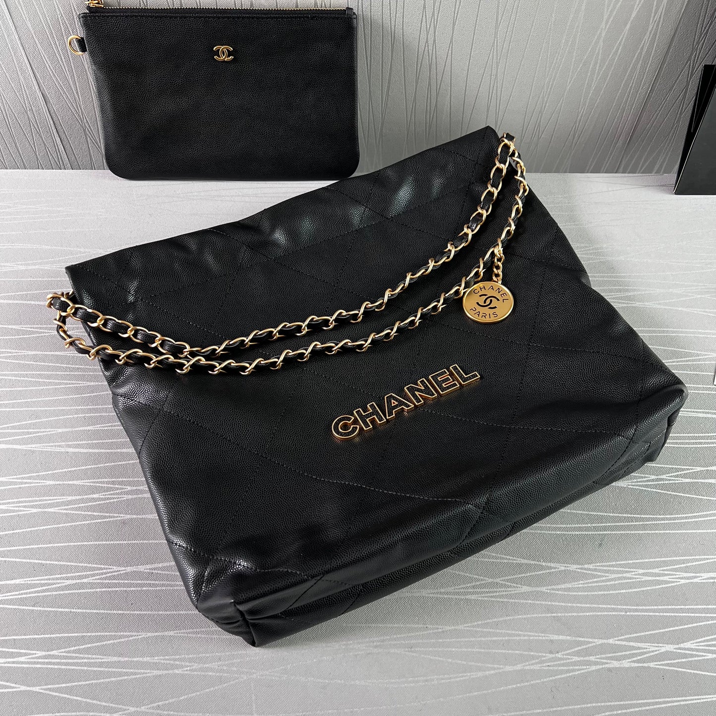 Bolso C Piel grained color negro