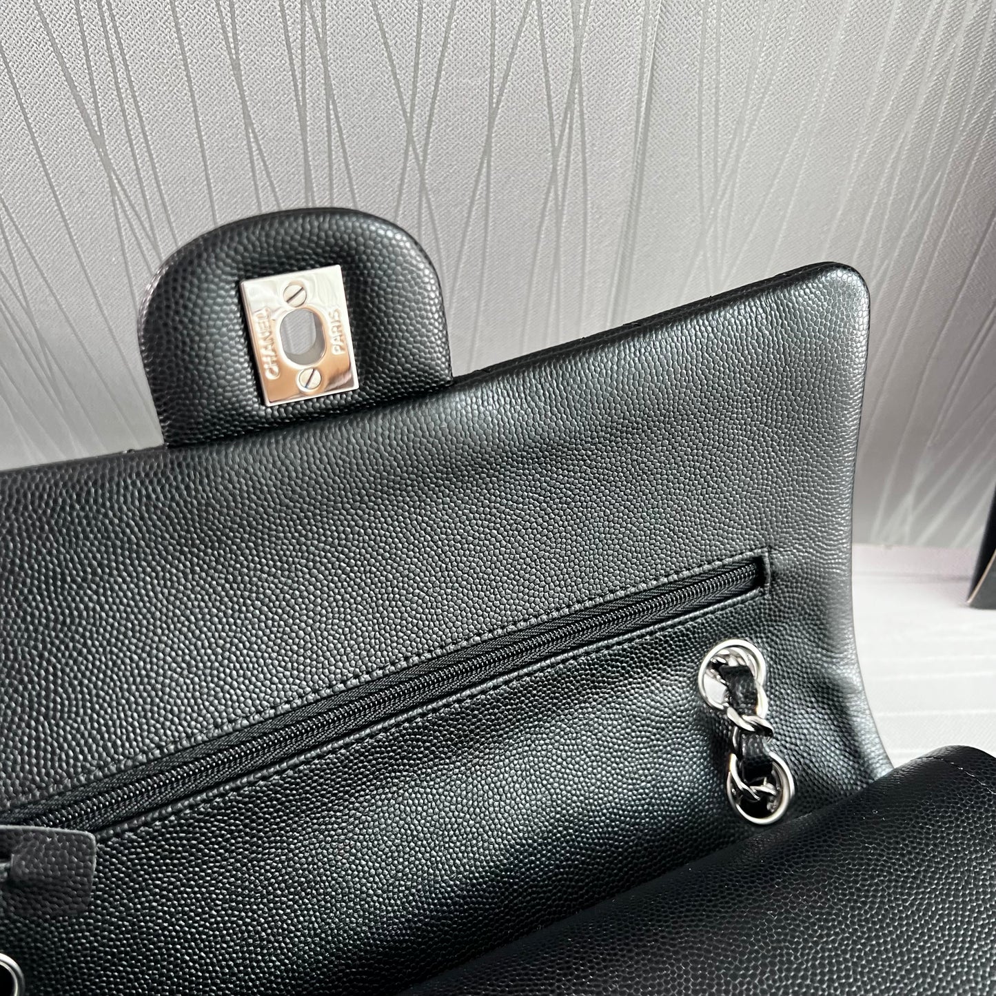 Bolso C Classic piel color negro herrajes color plata