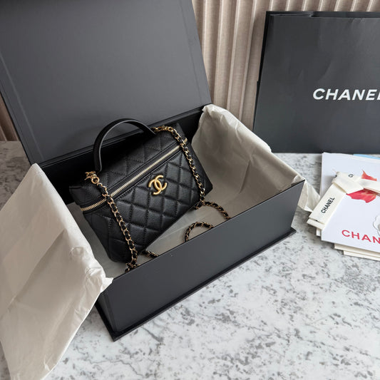 Bolso C-hanel vanity piel color negro