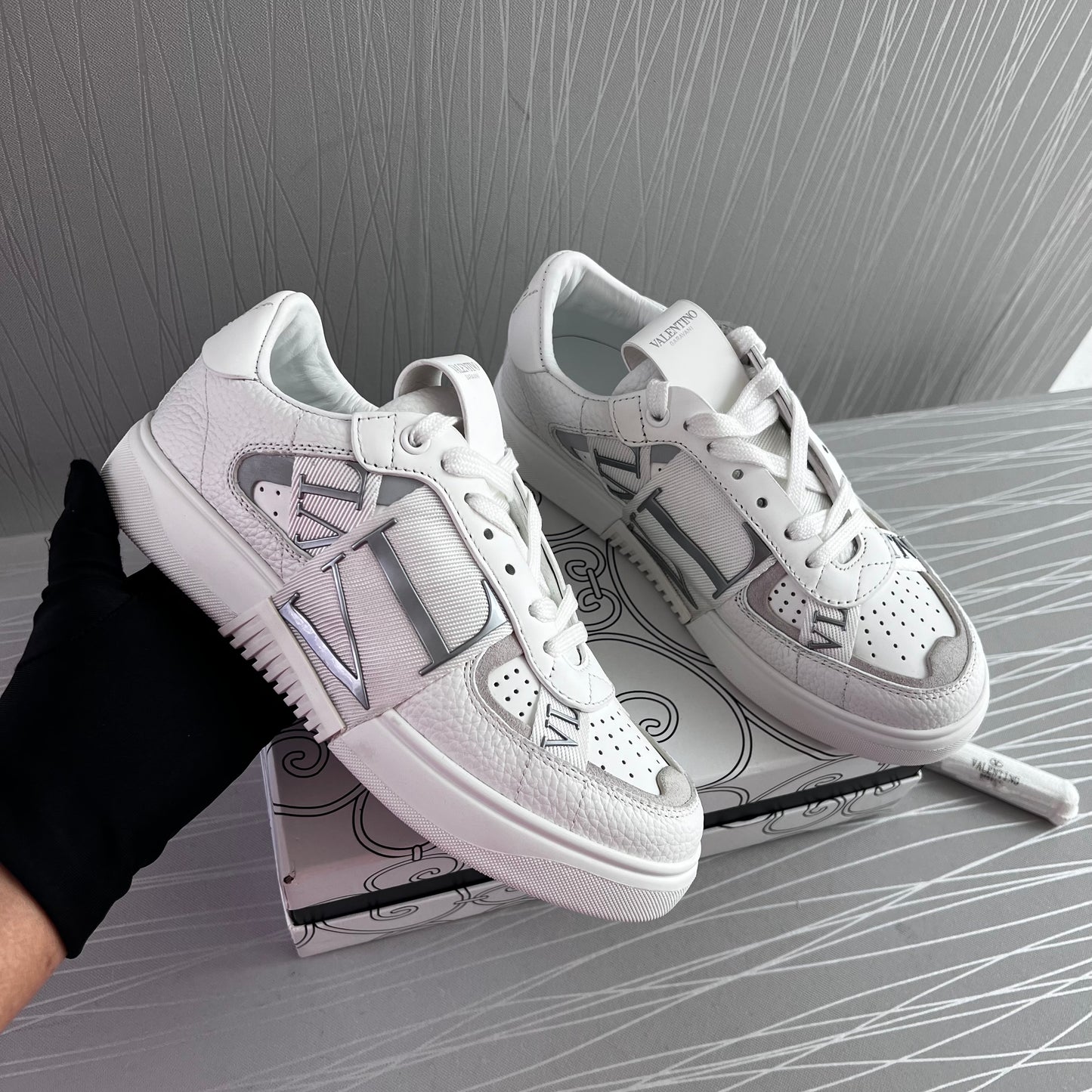 Sneakers V piel Blancos con plata
