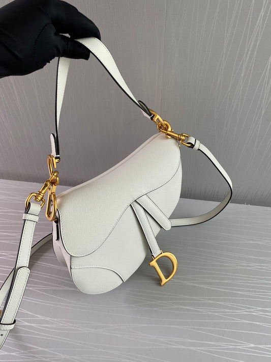 Bolso D piel grained color blanco