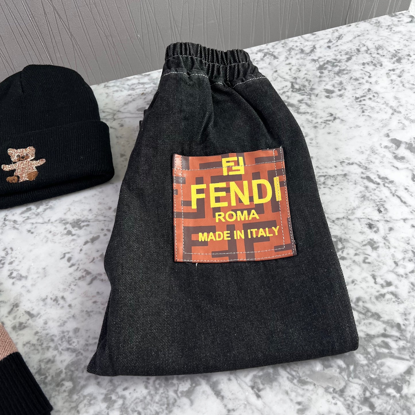 Conjunto F para niño