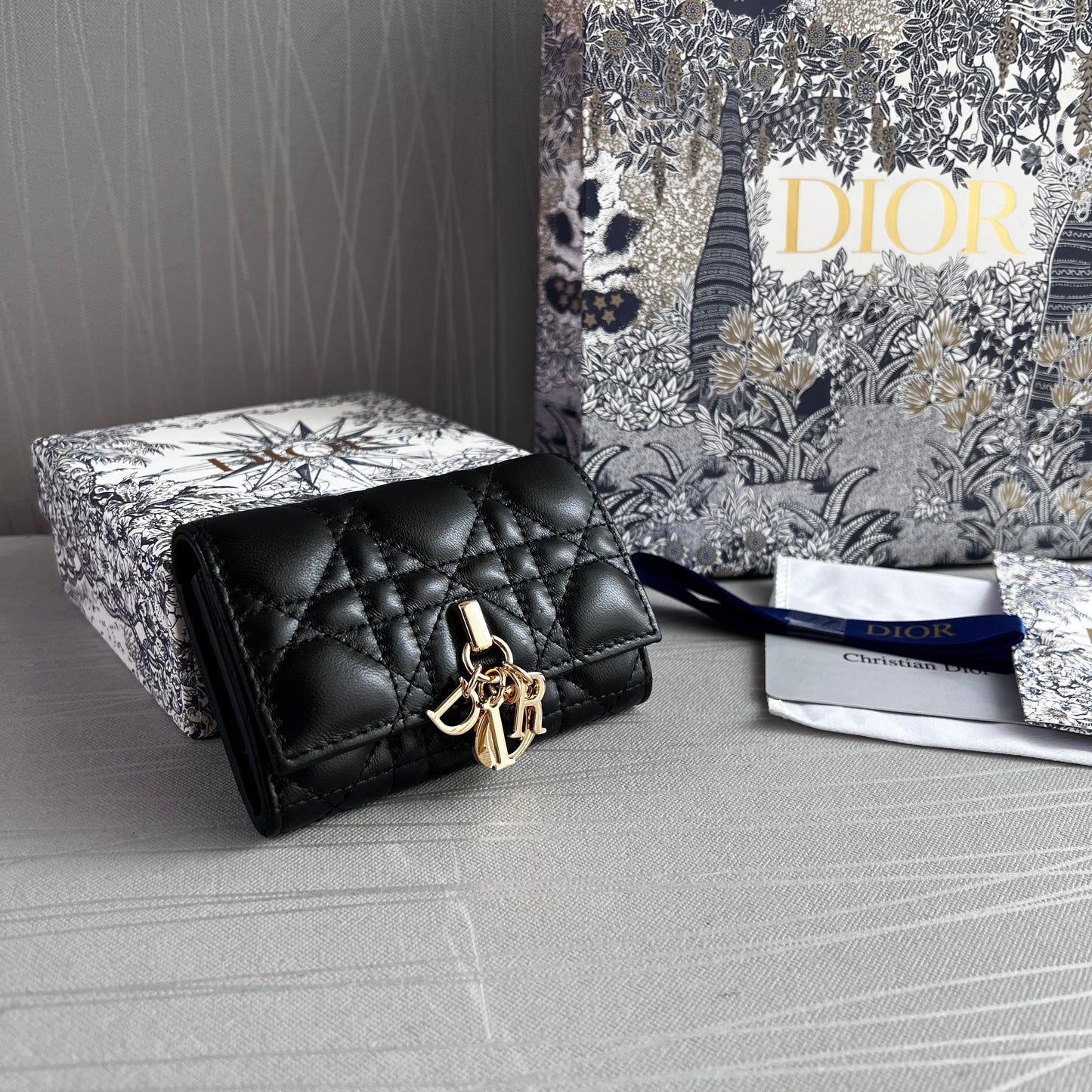Cartera D-ior piel color negro