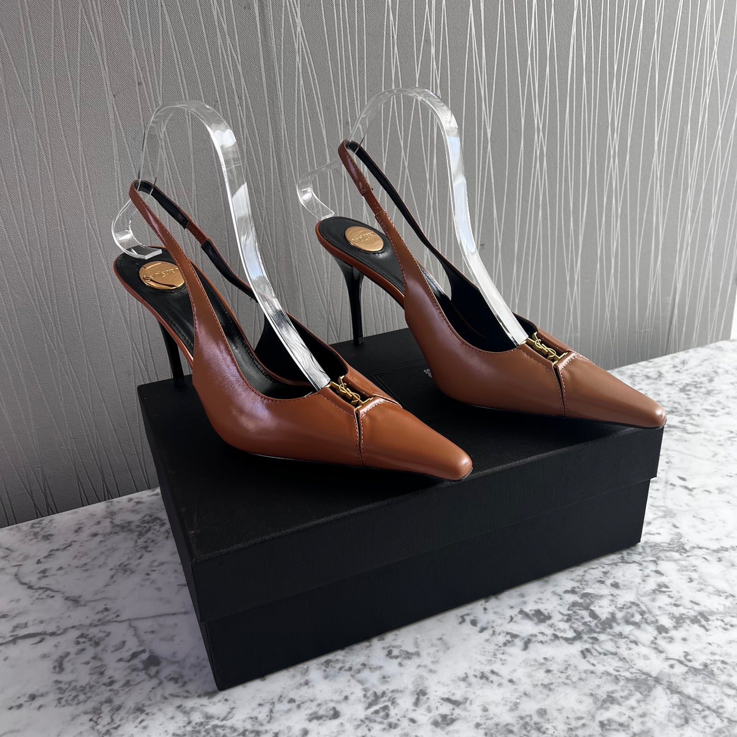 Zapatillas Y piel color camel