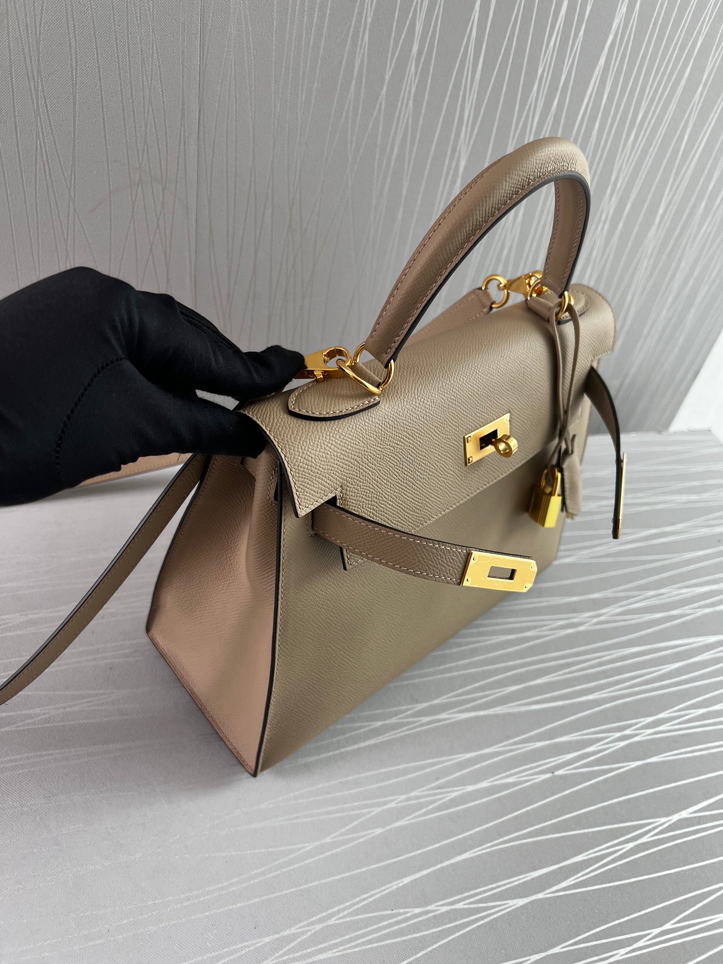 Bolso H piel en color beige