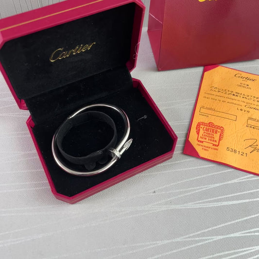 Brazalete C color plata