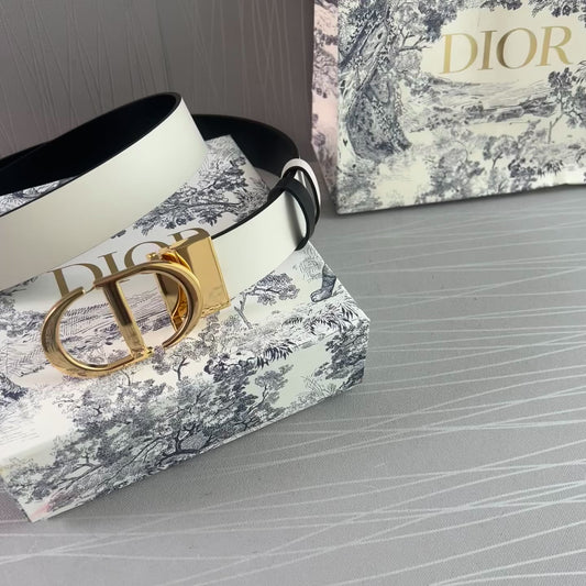 Cinto D reversible blanco y negro piel