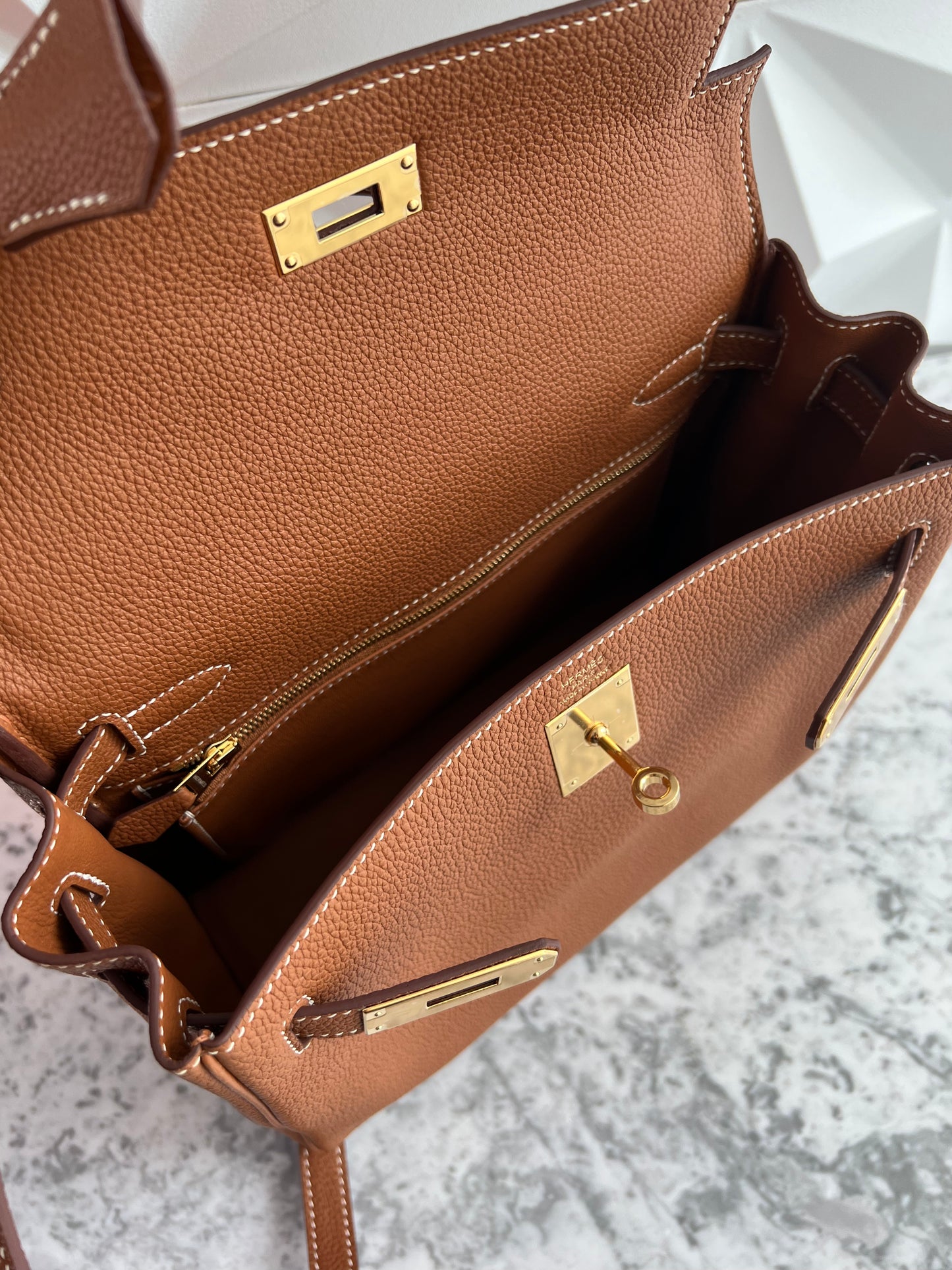 Bolso H piel color camel