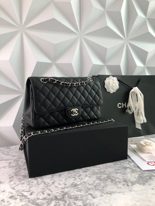 Bolso C classic negro piel caviar