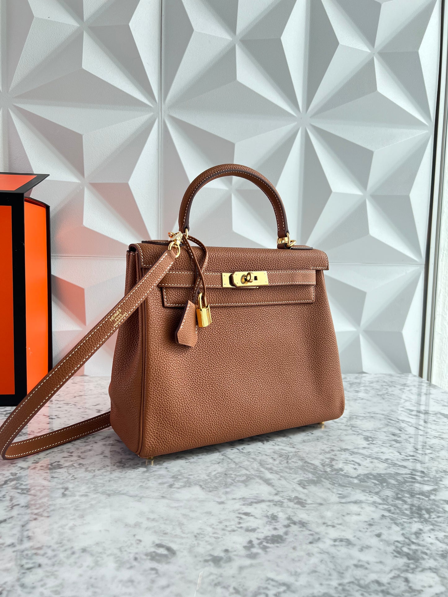 Bolso H piel color camel